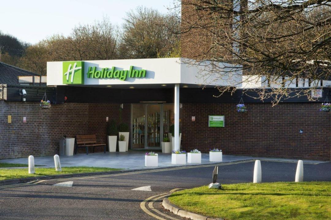 Holiday Inn Newport, An Ihg Hotel Exterior foto